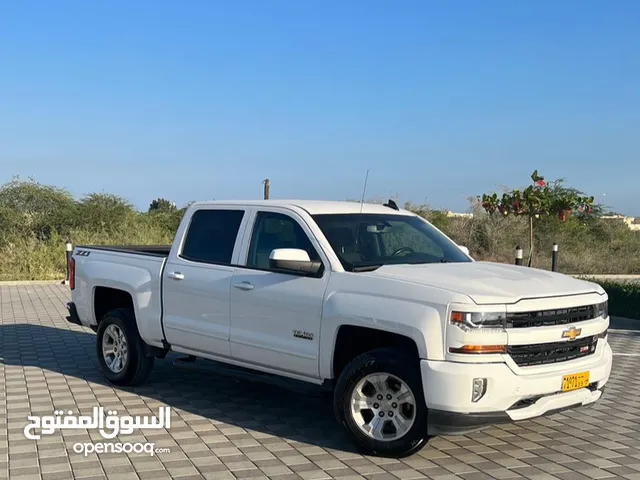 Chevrolet Silverado 2018 in Muscat