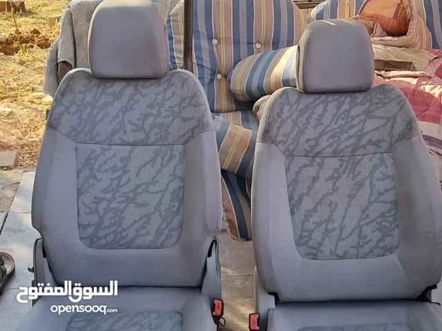 غرفه سيارة بيجو 3008 بحالة ممتازة جدا للبيع