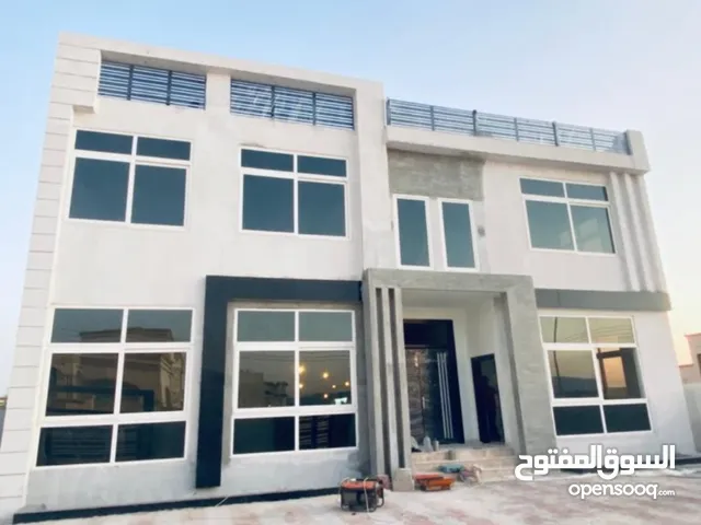 496 m2 5 Bedrooms Townhouse for Sale in Dhofar Salala