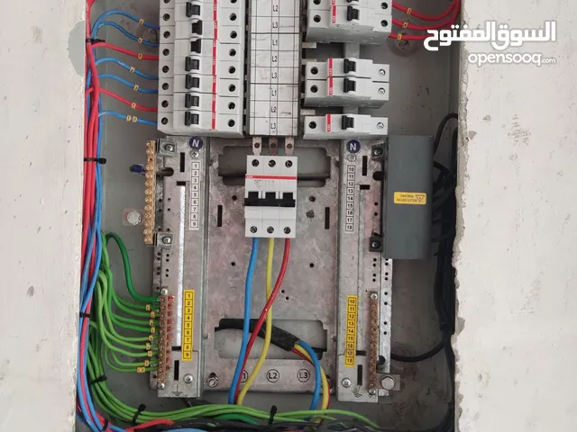 كهربجي لخدمات التمديدات الكهربائية والشبكات اسعارنا تناسب الجميع الاستفسارات والاستشارات مجانية