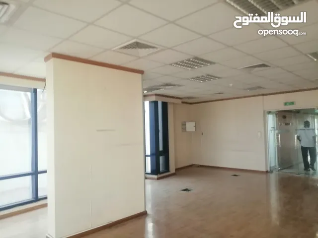 Office space for rent in burdubai