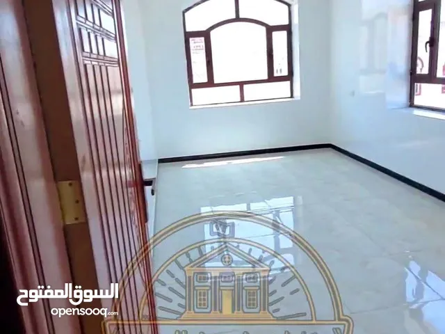 شقه لوكس فخمه للايجار في ارقى شوارع الاصحبي