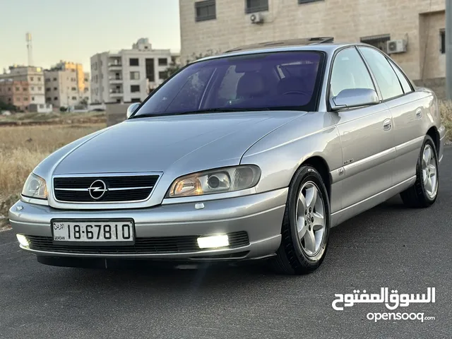 أوبيل أوميجا 2003