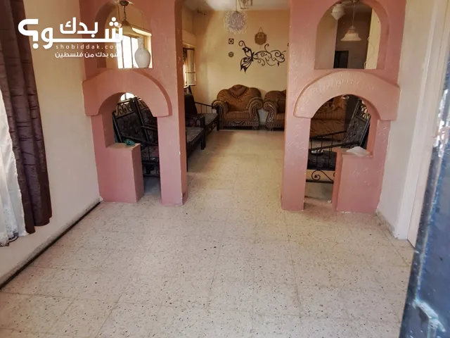 131m2 2 Bedrooms Apartments for Rent in Hebron Wad AlHaria