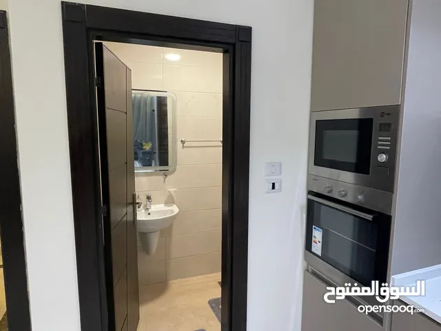 72 m2 Studio Apartments for Rent in Amman Abdoun
