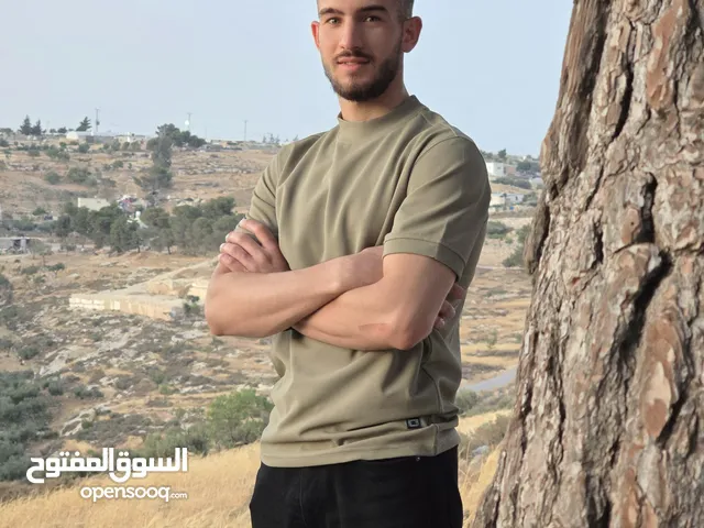 عرفات وجيه محمد الاطرش