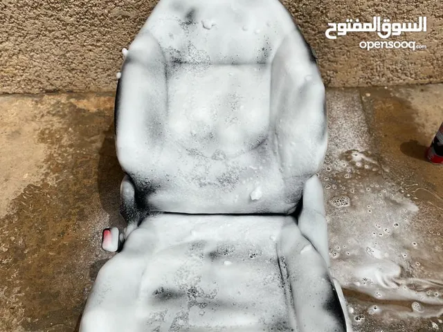 لمعـة لغسيل السيارات و السجاد و الصالونات