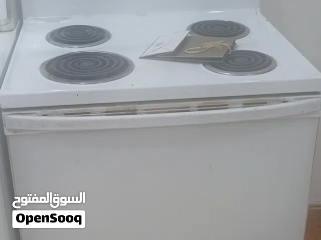 عندي للبيع  ثلاجه ونشافه  وغسالة وفرن كهربائي