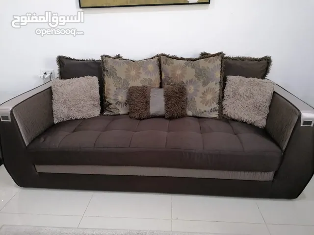 طقم كتب هوم سنتر 3 قطع بحالة ممتازه