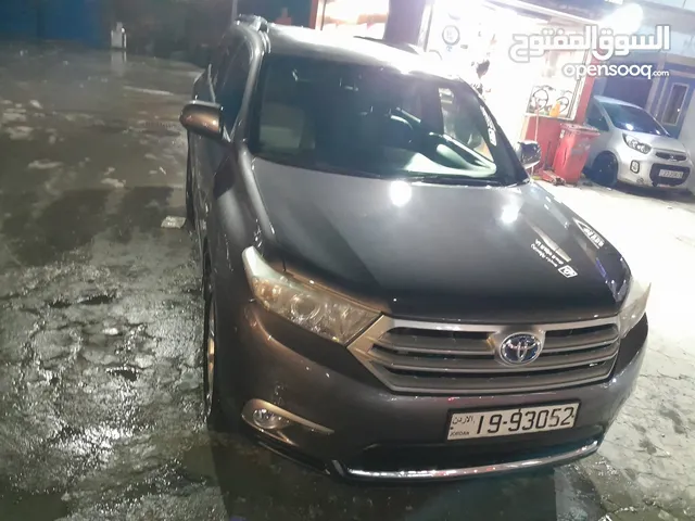 Used Toyota Highlander in Zarqa