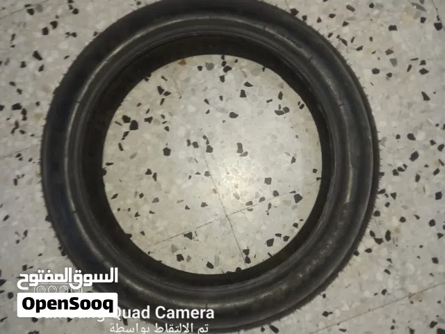 عجلة بيجو رقمها 120 16