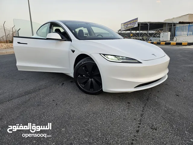 tesla 3 2024