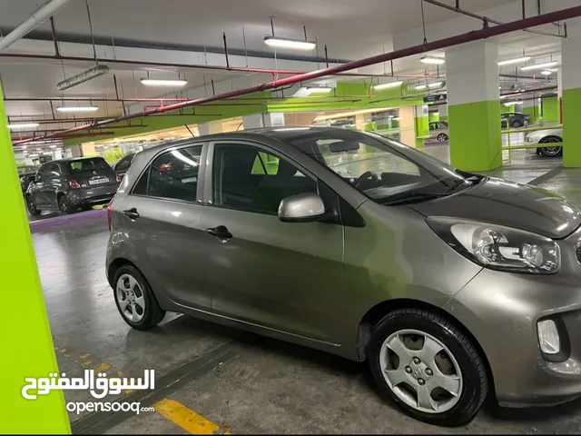 Kia picanto وارد شركة 2 جيد خلفي
