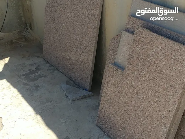 جرانيت مطبخ 6 قطع بحالة ممتازه