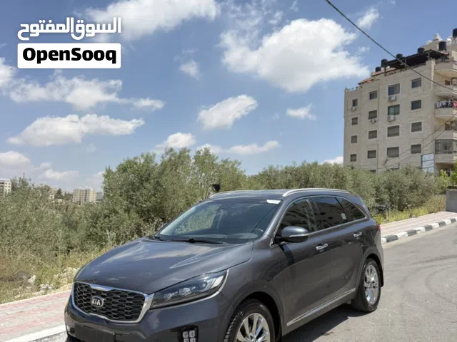 2021 كيا سورينتو Standard