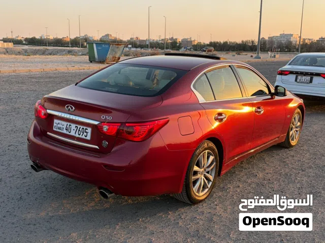 2015 Infiniti Q50 Luxe
