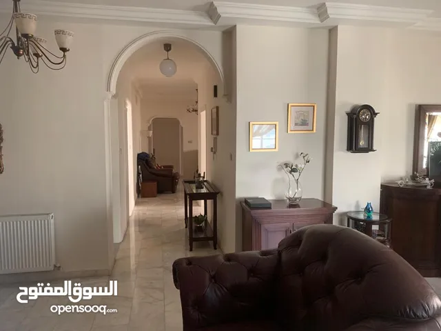 230m2 3 Bedrooms Apartments for Sale in Amman Jubaiha