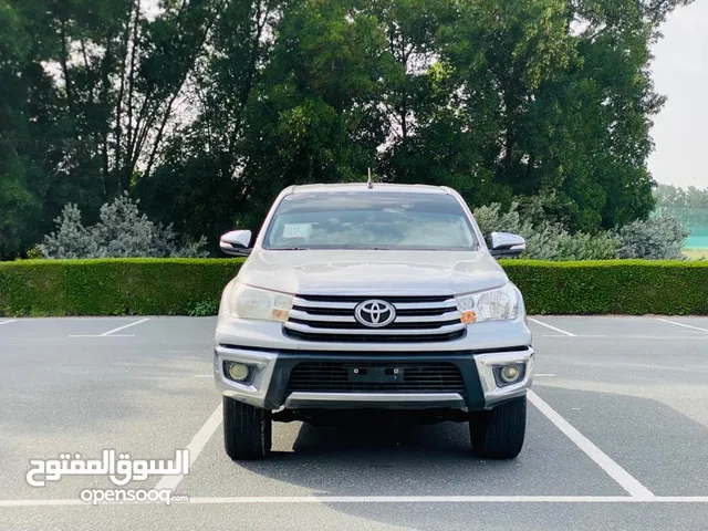 Used Toyota Hilux in Sharjah