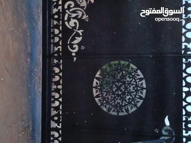 تصنيع وتركيب ابواب الليزر