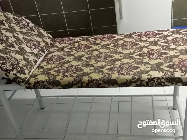 massage bed