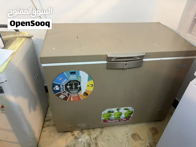 مجمدة مستعمله ب450الف وبيها مجال