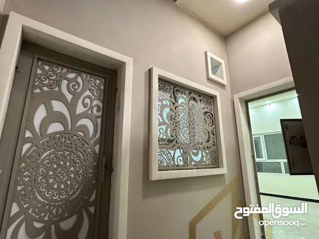 125 m2 2 Bedrooms Villa for Rent in Basra Baradi'yah
