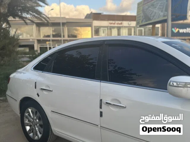 ازيرا 2008 للبيع اقرأ الوصف