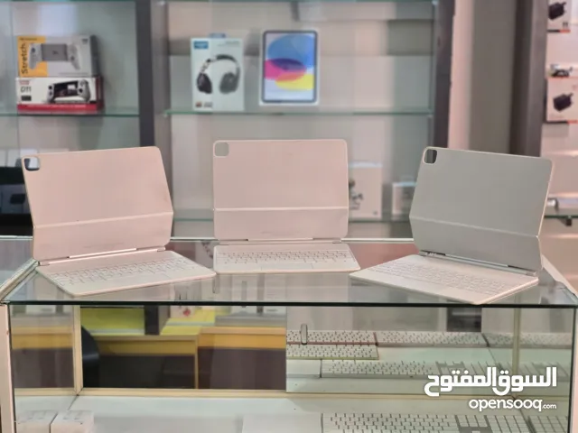 Apple Magic Keyboard 12.9-inch (M2/M3)  كيبورد أبل ماجيك 12.9 إنش (M2/M3)