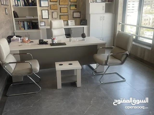 75 m2 Clinics for Sale in Amman Jabal Al Hussain