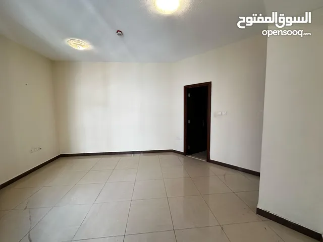 1700 ft 2 Bedrooms Apartments for Rent in Sharjah Al Qasemiya
