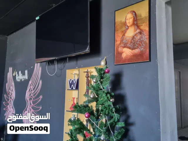 الثلاثه في واحد مطعم ومقهي  وكافي بيع مع السجل  والترخيص الببلدي