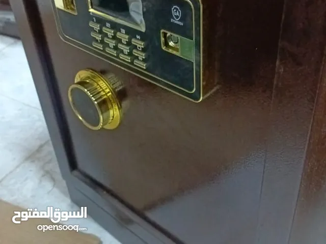 خزنات مشكله حسب طلبك اصلي ثقيل جدا حسب طلبك