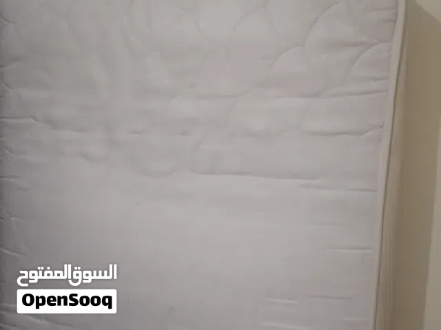 مرتبة وطاولات 3