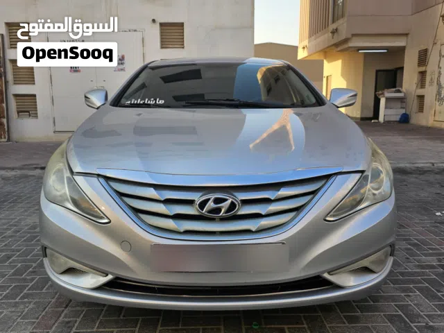 2013 هيونداي سوناتا Limited