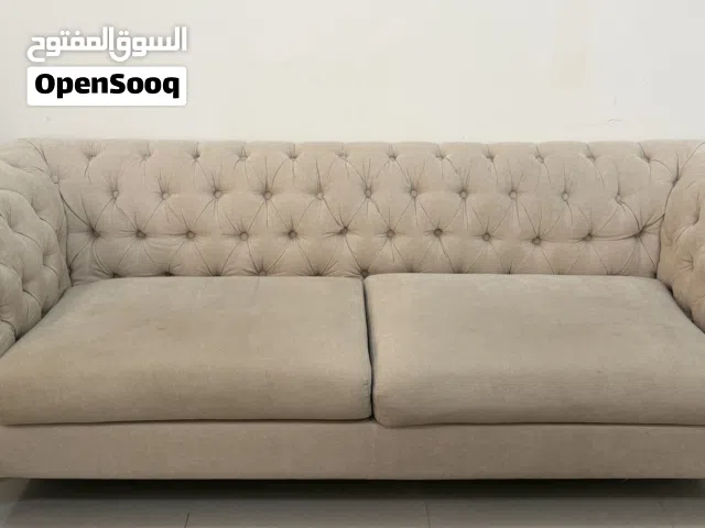 طقم كنب صالة مستعمل اقل من سنتين