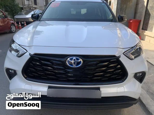 Used Toyota Highlander in Baghdad