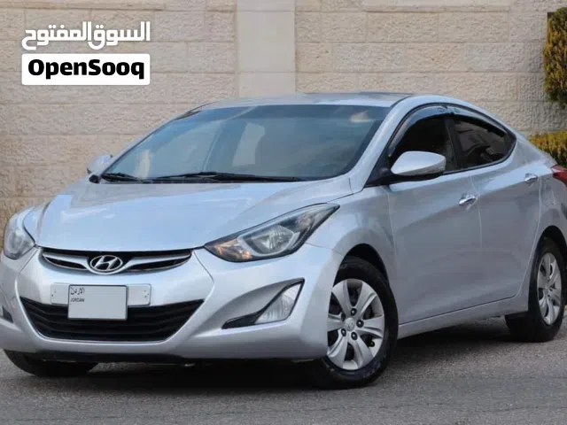 2016 هيونداي النترا Standard