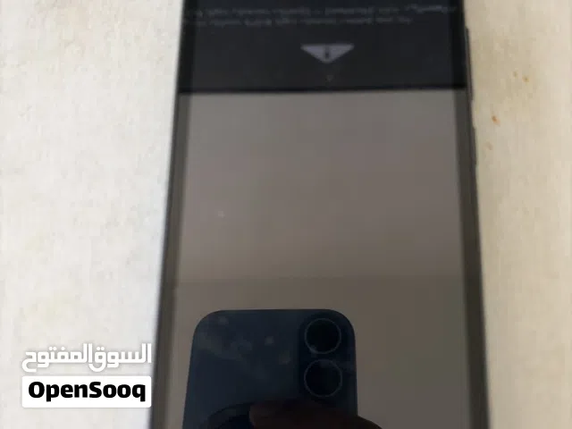 للبيع تلفون لونه ازرق ف حاله ممتازه بس لونه رايح شوي