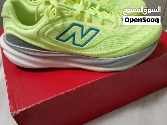 احذيه رجاليه مستعمله اصليه الواحد ب 10
