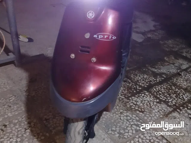 دراجة منغولي بطة نضيفة تشتغل كلشي شغال بيها بس اشاره الكدام اليسره طافية السعر 300