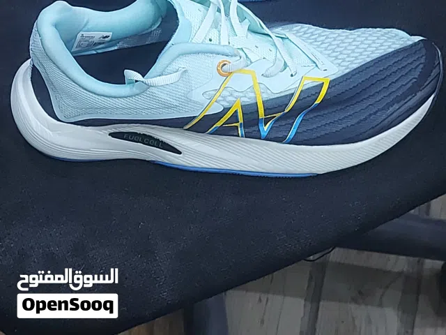 احديه رياضيه اصليه مستعمل نظيف