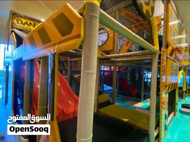 للإيجار استيديو راقي في برج فونتانا انفنتي طابق 21 مع الإنترنت
