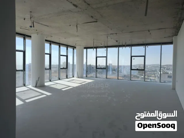 مكتب تجاري للبيع أو للايجار في خلدا