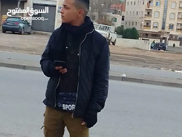 ماهر ابو ادم