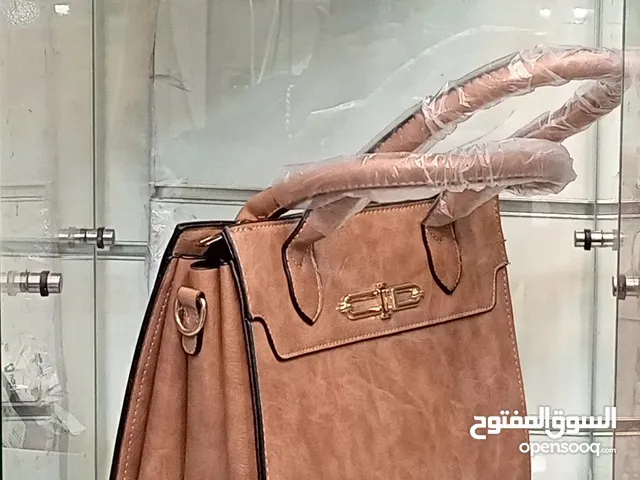بترينا قزاز