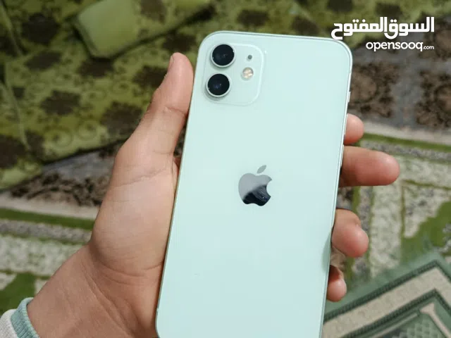 Apple iPhone 12 64 GB in Tripoli