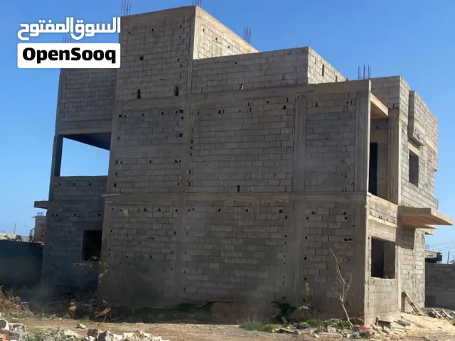 قطعة ارض بموقع ممتاز في بن الاشهر بداية طريق الفوار للبيع اقرى الوصف!!