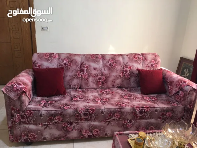 طقمين كنب مستعمل للبيع 150