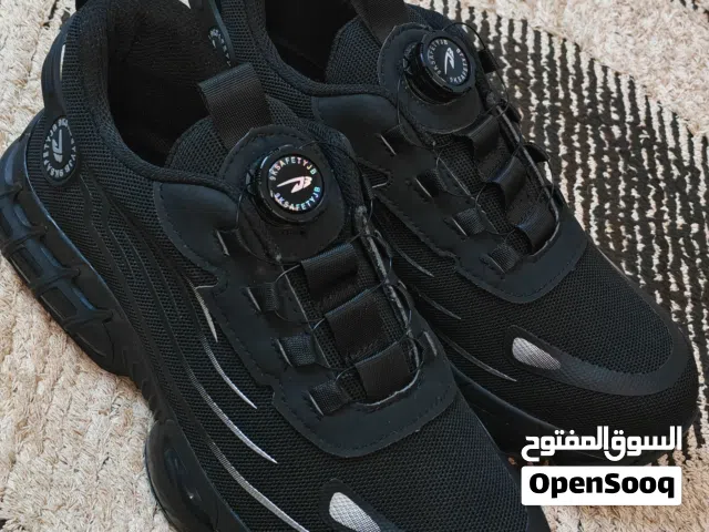 حذاء سنيكرز مريح جدا