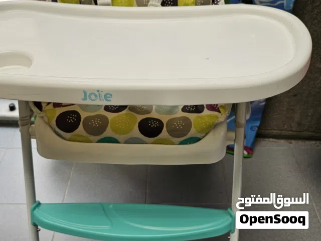كرسي طعام ماركه joie